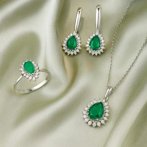 14K Gold Emerald Jewelry Set – Engagement Ring, Diamond Necklace & Earrings, Bridal Gift Set for Her