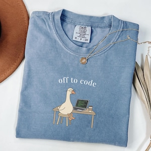 Camiseta divertida de Comfort Colors® para desarrolladores web con diseño de ganso, camiseta para desarrolladores, regalo para programadores, regalo para el Día de la Madre para desarrolladores, camiseta tecnológica adorable.