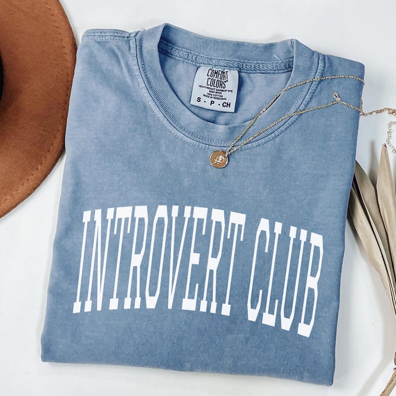 Introvert Club Shirt, Funny Introvert T-shirt, Cute Graphic Tee, Introvert Gift Idea, Novelty Shirt, Blue Introvert Club Tee