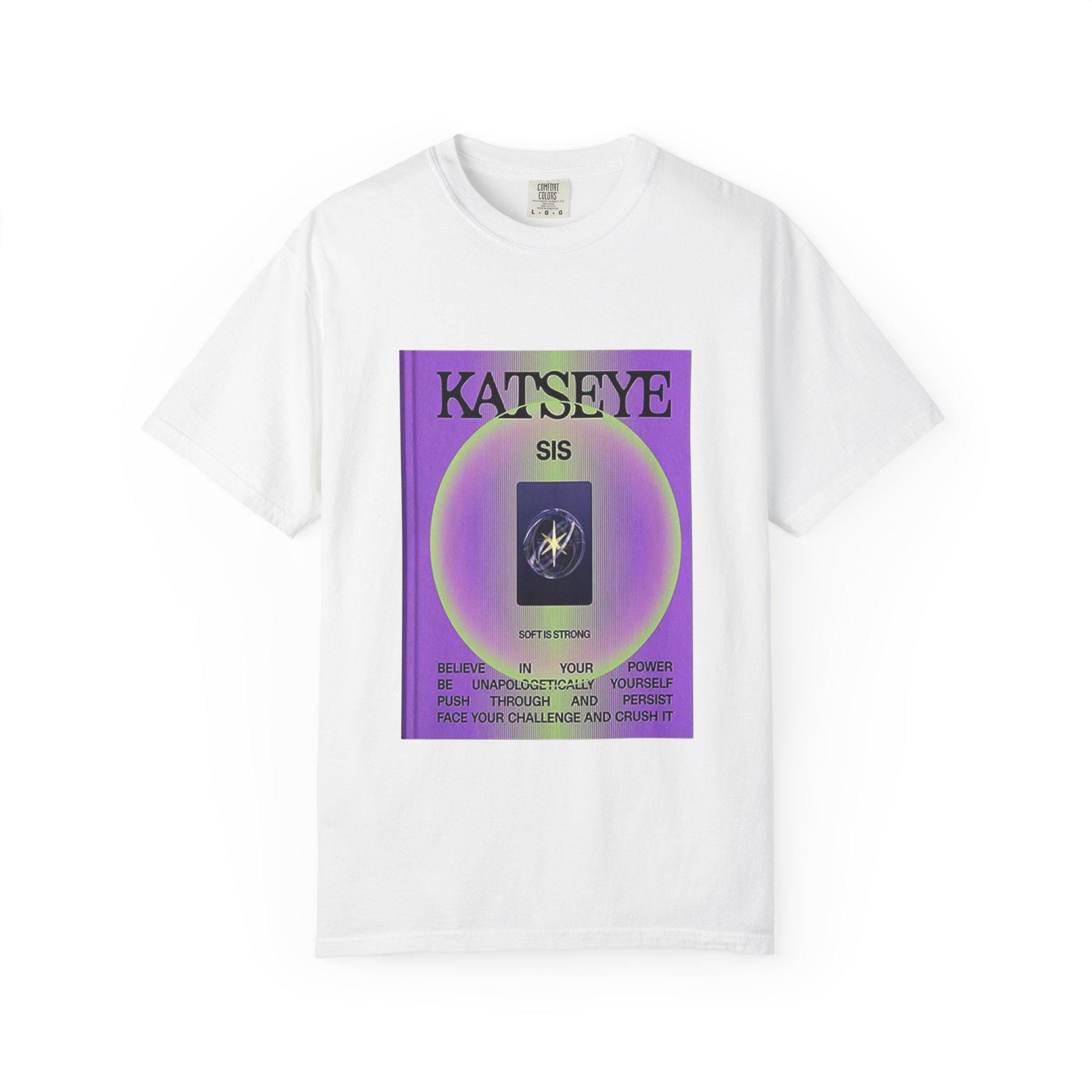 トップス KATSEYE S/S T-SHIRT (WHITE) KATSEYE S/S T-SHIRT (WHITE) KATSEYE | S/S T-shirt (White)