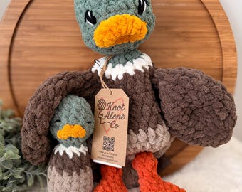 Hochet animal au crochet |  Hochet de canard fait main | Hochet ours | Baby Shower Woodland | Baby Shower à la ferme | Décoration de chambre d'enfant | cadeau de bébé