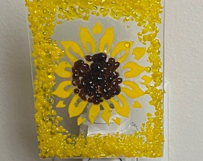 Sunflower Night Light, Fused Glass Night Light, Flower Night Light, Glass Night Light, Bringing the Outdoors In