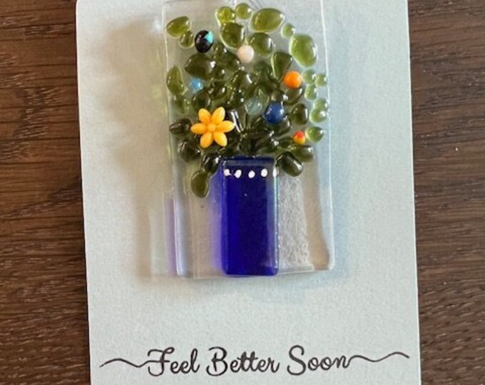 Feel Better Soon Floral Bouquet Suncatcher, Little Gift of Kindness, Flower Sun Catcher, Fused Glass Sun Catcher, Detachable Bouquet