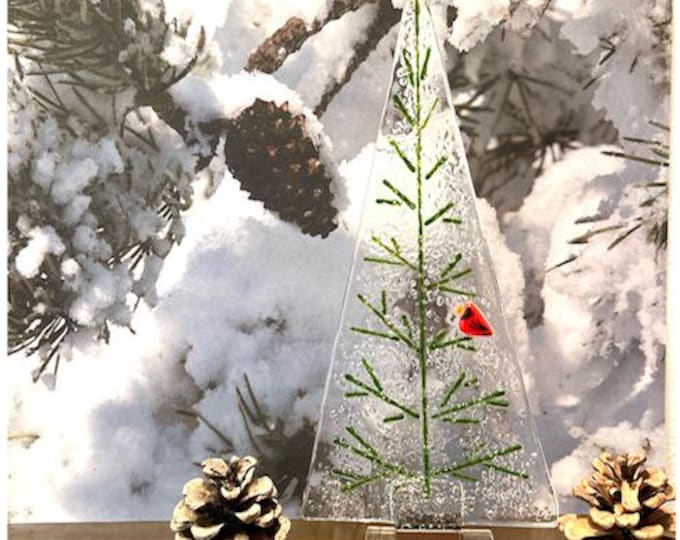 CARDINAL TREE Fused Glass Christmas Tree, Glass Tree with Cardinal, Windowsill Art, Holiday Tree, Glass Tree, Holiday Decoration, Christmas