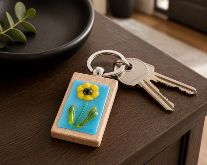 Fused Glass Flower Key Ring or backpack pull
