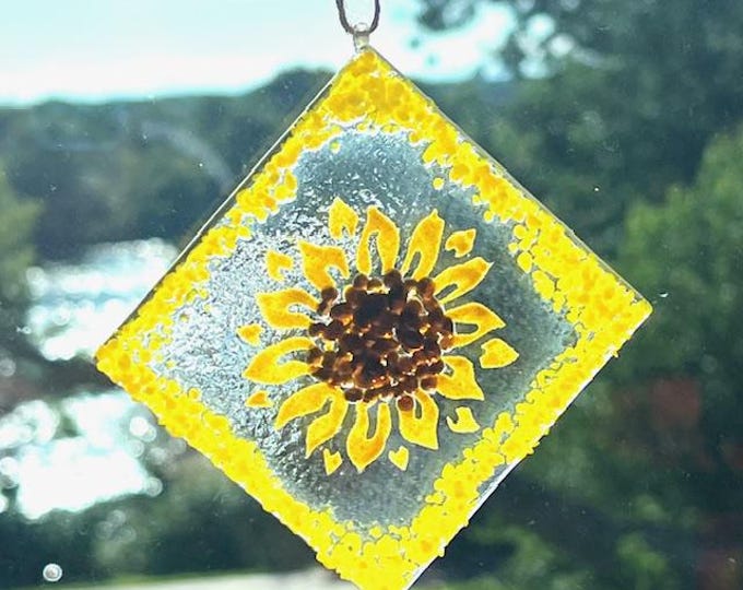 Fused Glass Sunflower Suncatcher, Glass Window Decoration, Flower Suncatcher