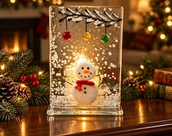 Fused Glass Snowman Tealight holder: Candle holder 2.5" x 3.5"