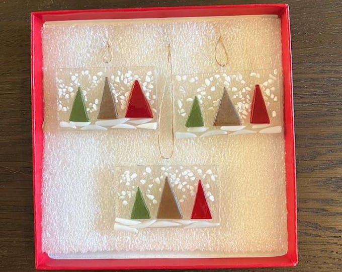 Set of 3 fused glass Christmas Tree Decorations, Christmas favors, Colorful Holiday Modern Tree Set