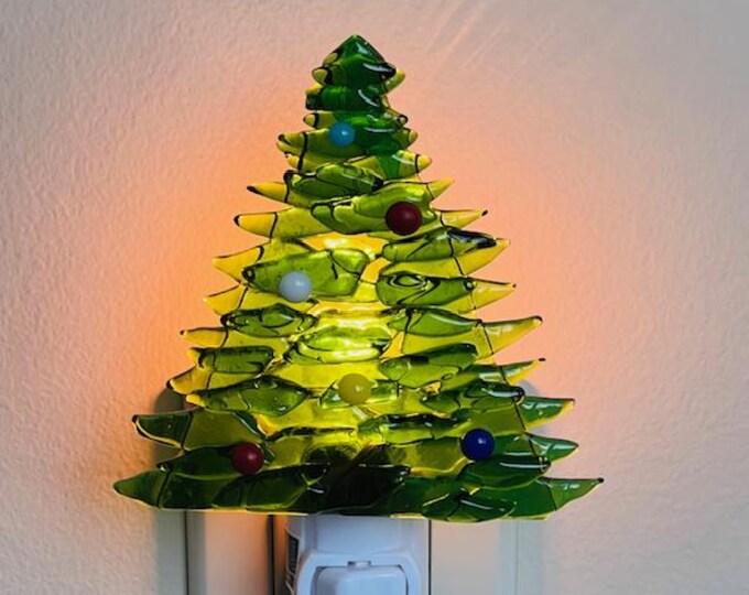 Oh Christmas Tree Nightlight, Christmas Nightlight, Holiday Light, Holiday Decoration