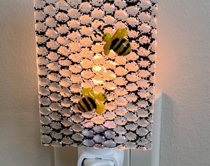 Bumble Bee on Honeycomb Night Light, Fused Glass Night Light, Bee Night Light, Glass Night Light