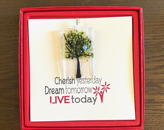 Fused Glass Dainty Sun Catcher, All-in-one gift, Tree Lovers, Cherish Dream Live, Red Box Gift