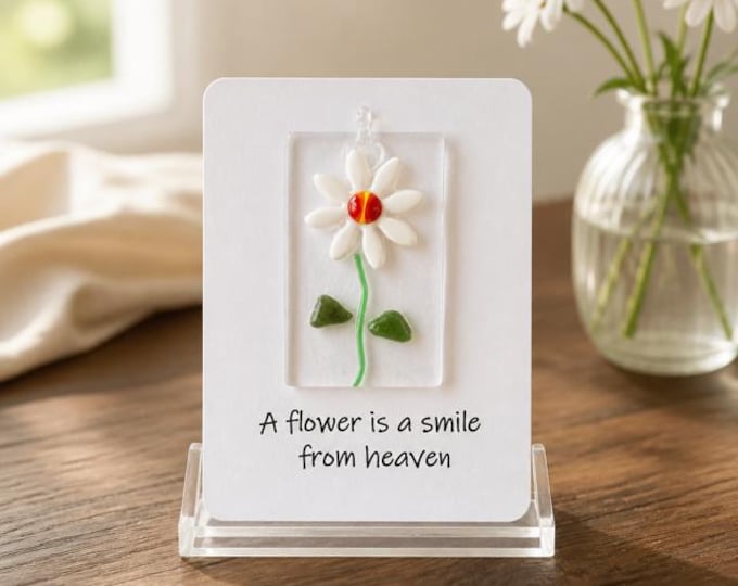 Daisy Suncatcher, Fused Glass Flower, Thinking of you Gift, 1 inch by 2 inch suncatcher