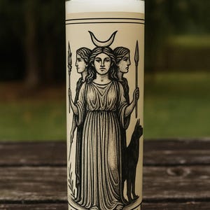 Hekate Prayer Candle | Hecate Altar Candle | Witchcraft Supplies | Deity Candle | Ritual Candle | Frankincense Scented Candle | Deity Candle