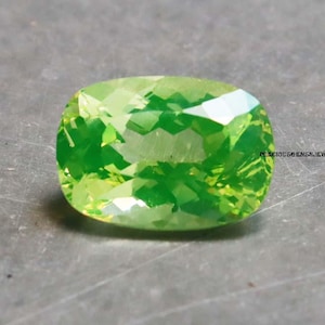 Natural Green Peridot 14.40 Ct Cushion Shape 16x12x9 mm Precious AA+ Flawless Peridot Jewelry Necklace Loose Certified Faceted Gemstone Sale