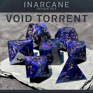 Void Torrent - OOAK D&D Sharp Edge Artisan-dobbelstenen op volledige grootte