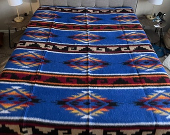 Extra large Heavy Camp Blanket Reversible southwestern Queen Bedspread throw Yellowstone Vibe Beth Dutton Rodeo Cowboy Aztec Camping RV