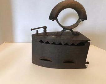 Vintage Cast Iron Coal Charcoal Heated Clothes Iron Wooden Dome Handle Antique