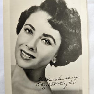 Elizabeth Taylor Vintage 1940s MGM Postcard • Early Studio