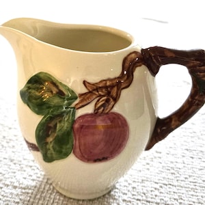 ¡RARO! Jarra pequeña franciscana "Manzana" – Vintage de 10 cm (1944-1948)