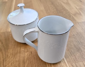 Noritake Reina Creamer & Covered Sugar Set – White Floral, Platinum Trim, Japan