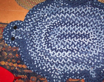 New Not Antique Hand Handmade Folk Art Denim Blue Turtle Braided Rug