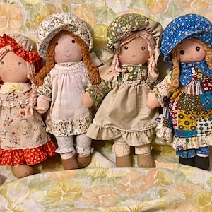 ホリーホビーアンティークドール　クリスマスバージョン50㎝ Holly Hobbie Figures - Etsy