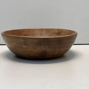 Handcrafted Mango Wood Bowl| Wooden Serving Bowl | Sustainable Fruit, Salad & Snack Bowl | Eco-Friendly Kitchen Decor