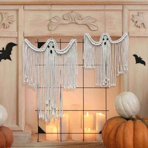 Halloween Macrame White Ghost, Macrame Ghost, Witchy Decor, Halloween Macrame Ghost Spooky Wall Hanging for Gothic Decor, Retro Halloween