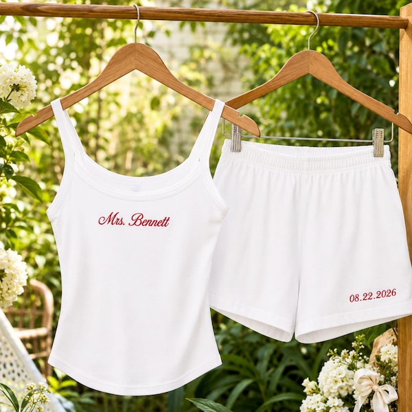 Custom Embroidered Mrs Tank Top & Shorts Set, Personalized Bridal Lounge Set, Bridal Shower Gift, Bride Outfit, Wedding Date Gift