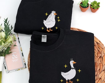 Embroidered Mr And Mrs Silly Goose Sweatshirt - Matching Couple Sweatshirt - Just Married Sweaters - Bride and Groom - Newlywed Couple Gift