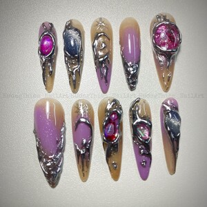 3D Mirror Chrome Press-On Nails – Rzeźbiony chromowany wzór z ukrytymi akcentami muszli, motyw Galaxy Purple