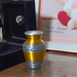 Small Cremation Urns for Human Ashes – Set of 1 Mini Keepsake Urns yellow