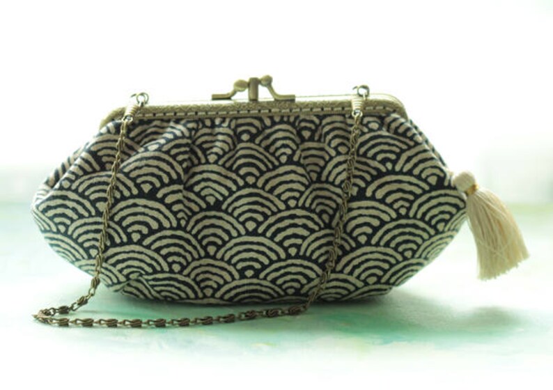 Double clasp frame purse Clasp purse metal frame purse PDF Etsy
