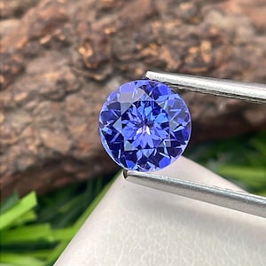 Natural Tanzanite 6 mm Round Cut Faceted Loose Gemstone Weight-0.84 Cts. Zoisite Tanzanite #911