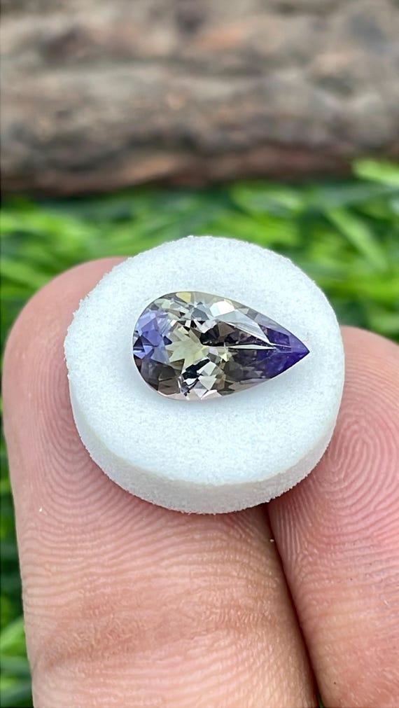 非加熱タンザナイト(ゾイサイト) 宝石 ルース 1．03CT 