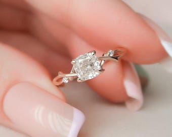 Anillo de compromiso de moissanita con corte cojín en forma de rama de ramita. Anillo nupcial de plata de ley de 1-2 ct inspirado en la naturaleza.