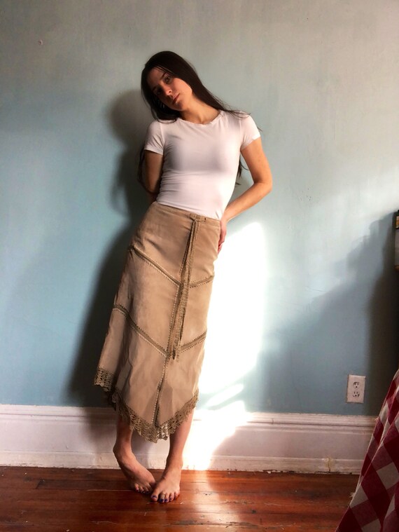 Vintage Suede Leather Midi Length Skirt- Size 4- … - image 3