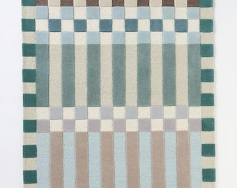Handmade Geometric Wool Area Rug: Earth Tone Modern Decor