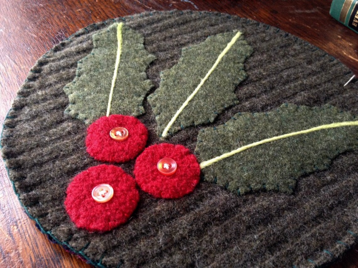 Holly Applique Wool Felt Candle Mat Etsy