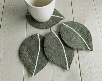 Porta-copos de feltro de lã com folhas