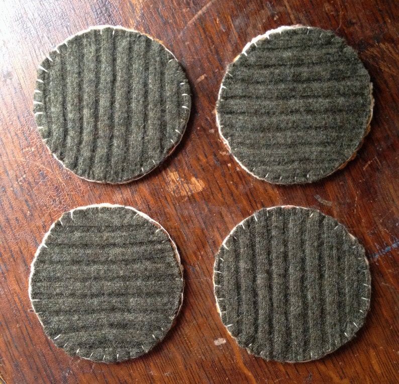 Reclaimed wool felt reversible coaster set image 3