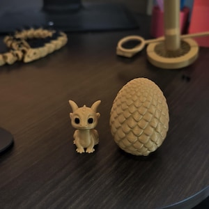 3D Printed Articulated Baby Dragon with Egg: Fantasy Fidget Toy
