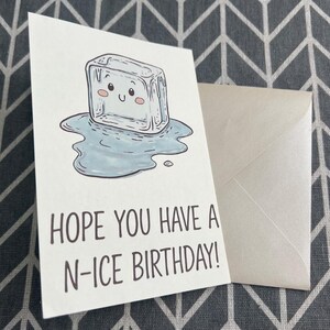 Carte d'anniversaire drôle de glaçon, carte de voeux de petit chien pour lui ou elle, carte d'anniversaire mignonne de Kawaii faite main avec l'enveloppe, cadeau d'anniversaire de N-Ice