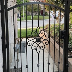Traditional Design / Pedestrian Metal Gate / Single Gate - SG0001