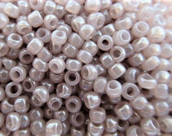 Ceylon Grape Mist Silk size 8/0 Toho glass seed beads (10 grams)