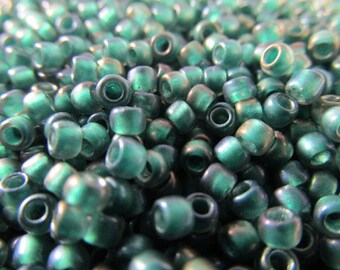 Teal Lined Crystal Metallic 8.0 seed beads jewelry beads (10 grams)