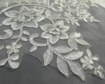 Off White Platinum Bridal Floral pattern Lace in Cascading Alternating Lengths 5 inches to 8 inches wide by the yard
