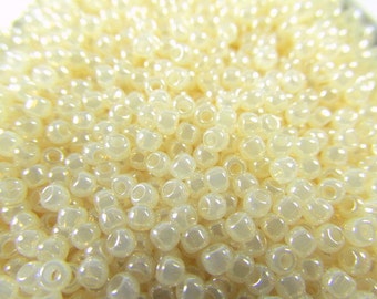 Beige Ivory Light Silk Pearl Finish 11.0, 8.0 or 6.0 Japanese made Toho Seed Beads (10 grams)