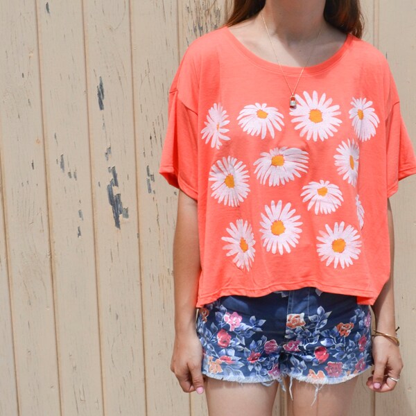 SALE Daisy Tee