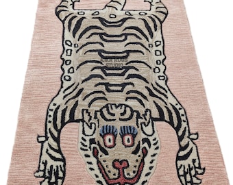 Hand Tufted Wool Pink Tiger Rug, Tibetan Style (3.0 X 5.0 Feet.)